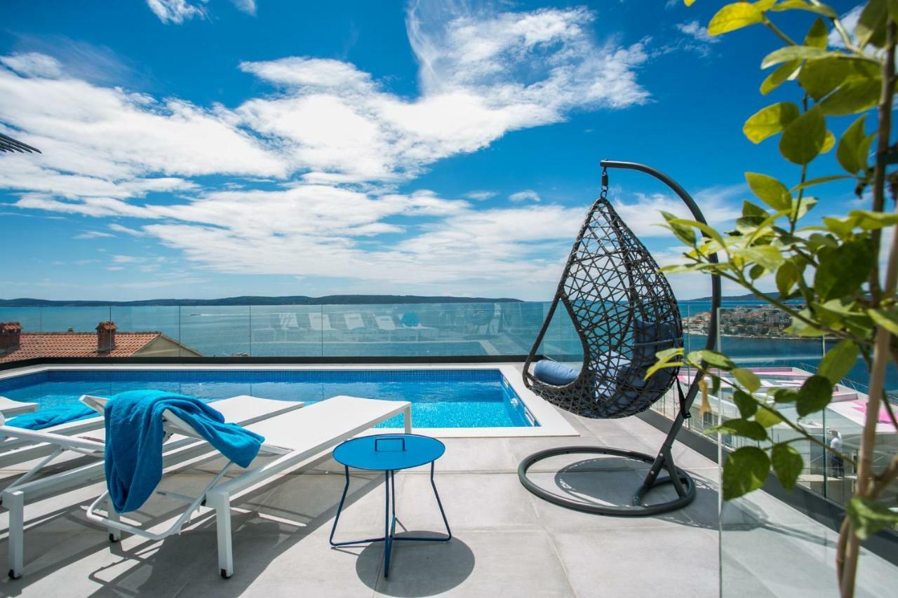 Holiday Home Olive Exclusive - 8 People, Heated Pool, Okrug Gornji, Sea View Trogir Exterior foto