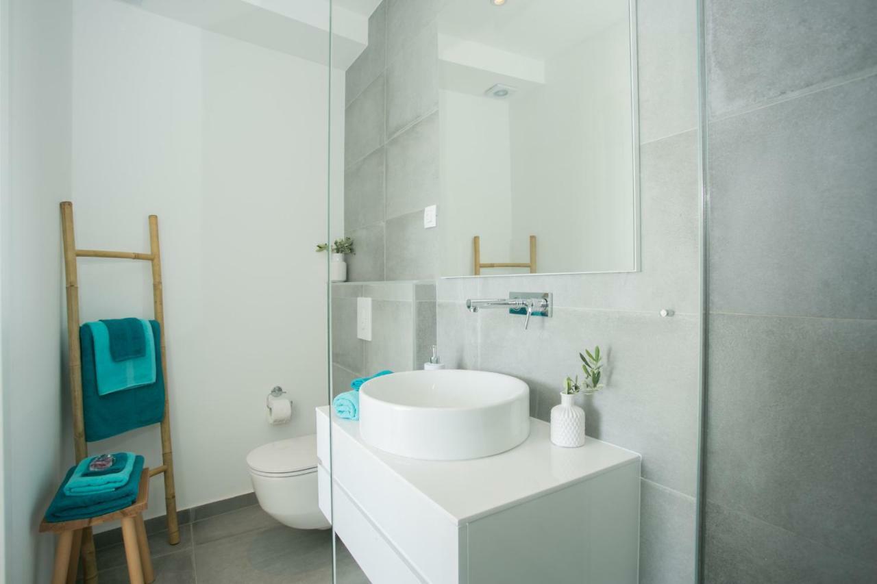 Holiday Home Olive Exclusive - 8 People, Heated Pool, Okrug Gornji, Sea View Trogir Exterior foto
